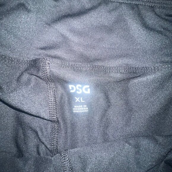 DSG Performance Mid-Rise Pleated Skort Built-In Shorts‎ Black XL - Picture 5 of 9